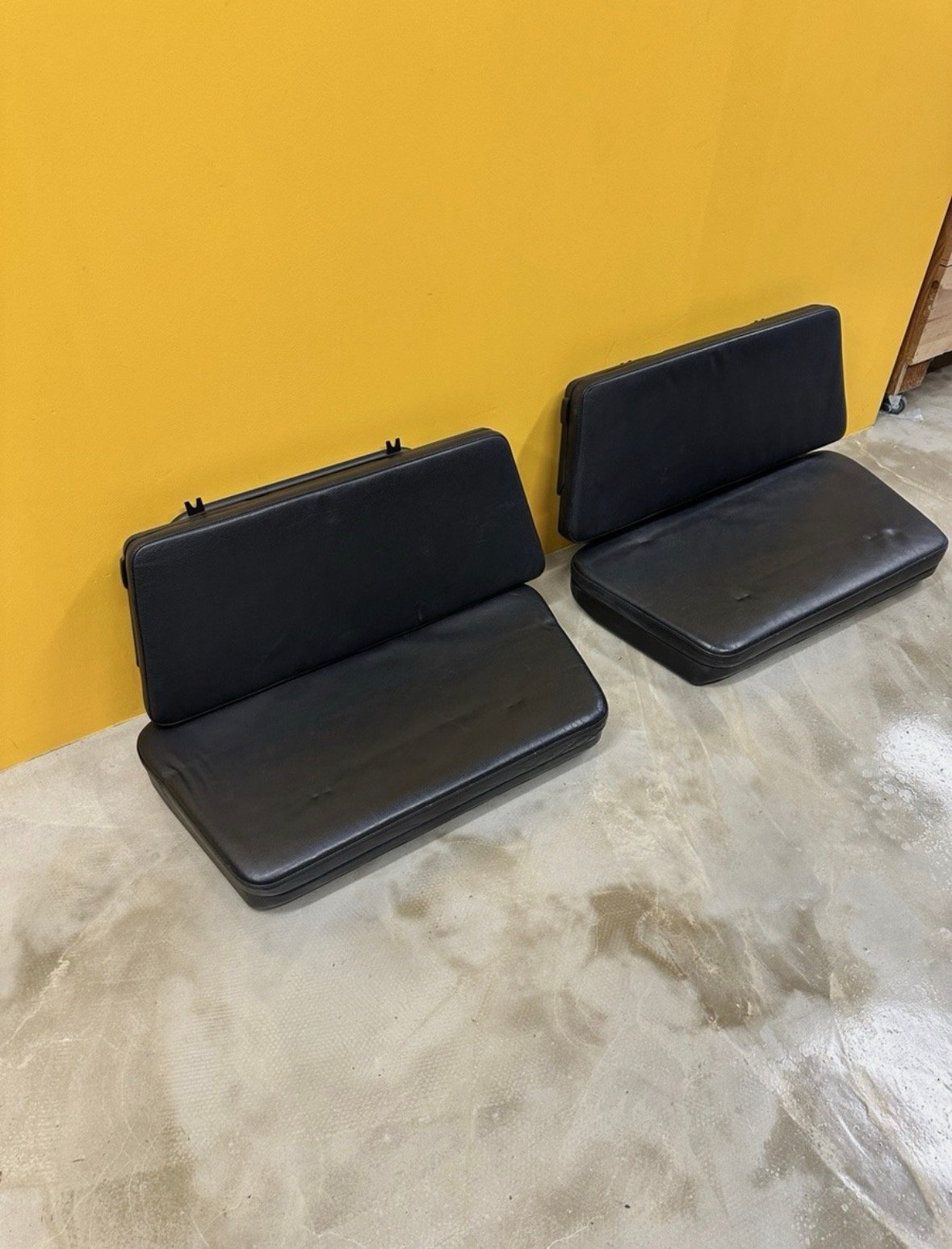 Mercedes Benz G wagon class LWB rear jump seats - W463 G500 G55 G63