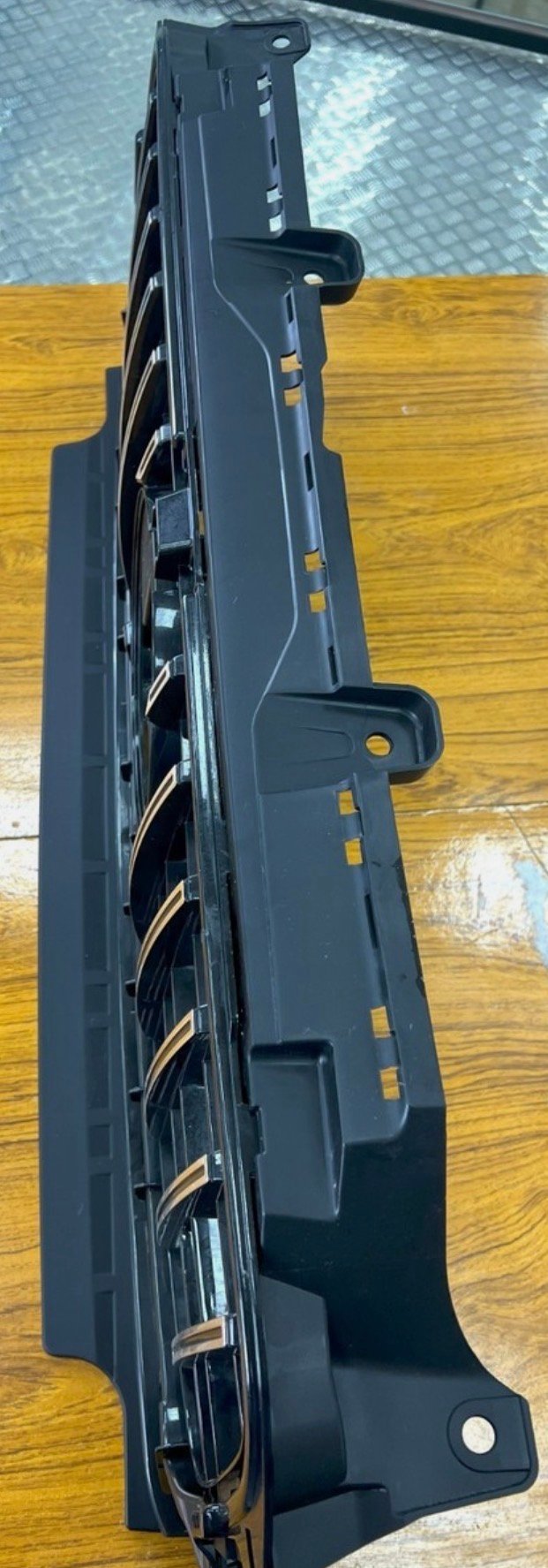 Mercedes G63 AMG W464 Front Grill - Image 4