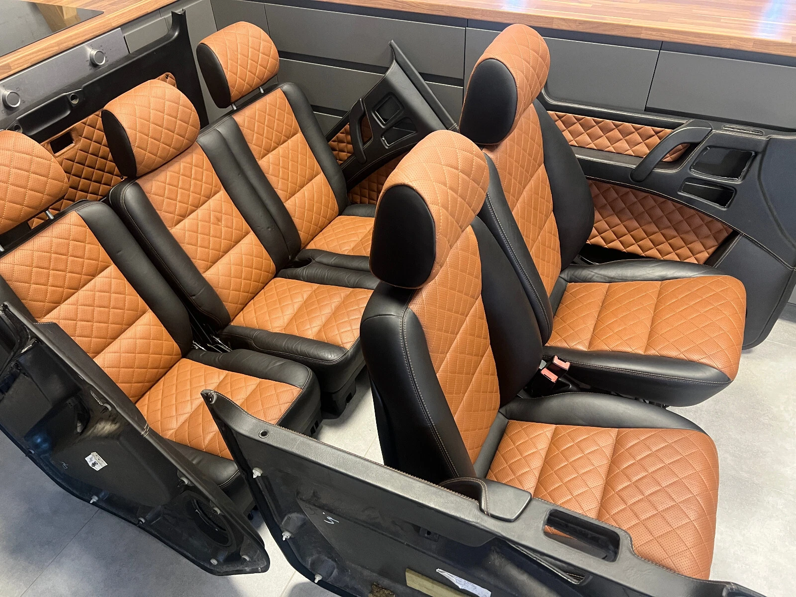 Mercedes G class W463 Individual Brown Leather Salon Seat SET - Image 5