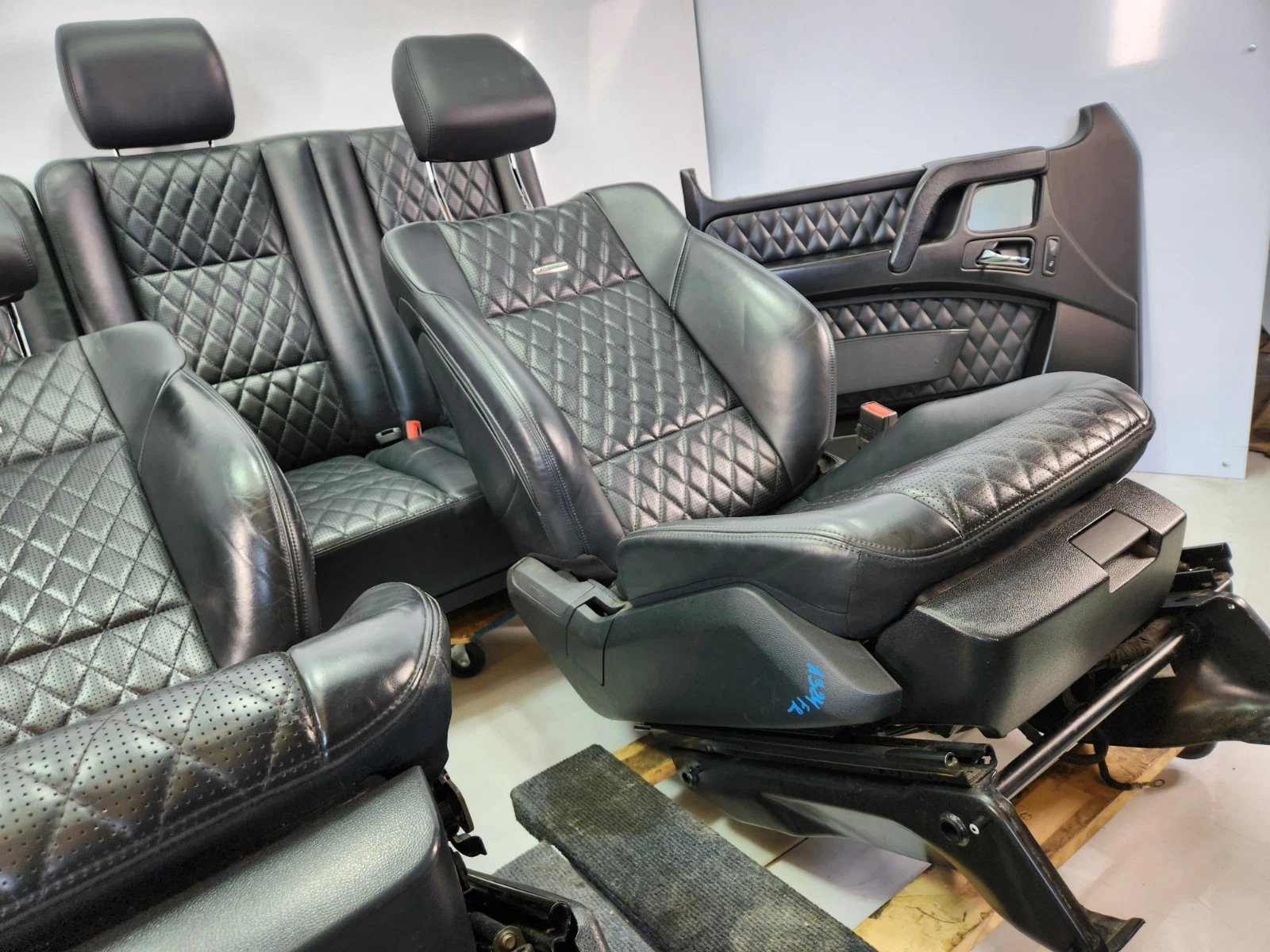 ✅ 13-18 OEM Mercedes W463 G63 AMG Front Rear Seats Door Panels Interior SET - Image 5